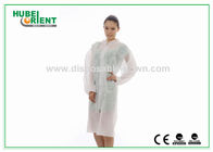 Colorful Polypropylene Disposable Laboratory Coats With Customized Weight And Zip Closure