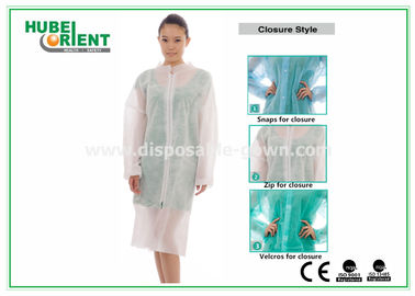 Protective Clothing PP Disposable Lab Coats For Laboratory With Zip closure