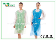 Non Toxic Smooth Surface Thickness 0.08mm Disposable PE Apron