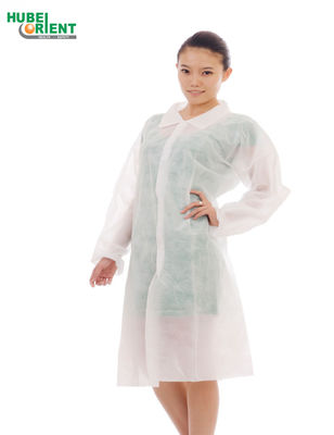 PP Disposable Lab Coat Medical Non Woven Lab Coat With Snaps For Hostipal