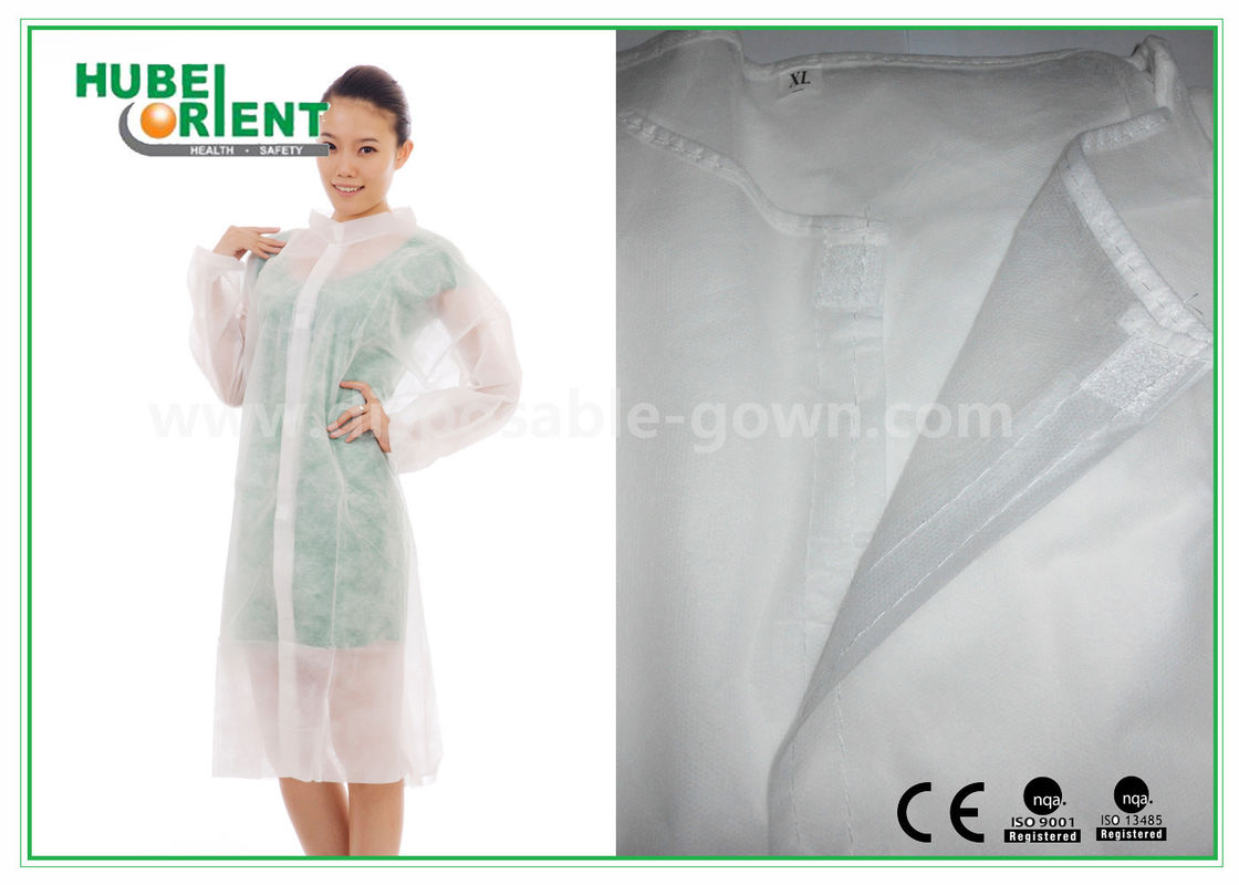 Economical SMS/Non-Woven Disposable Lab Coats With Knitted Collar And Velcro