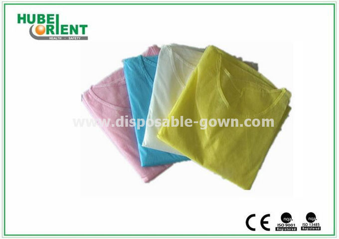 ISO9001 Waterproof Lightweight PP Isolation Gown Disposable